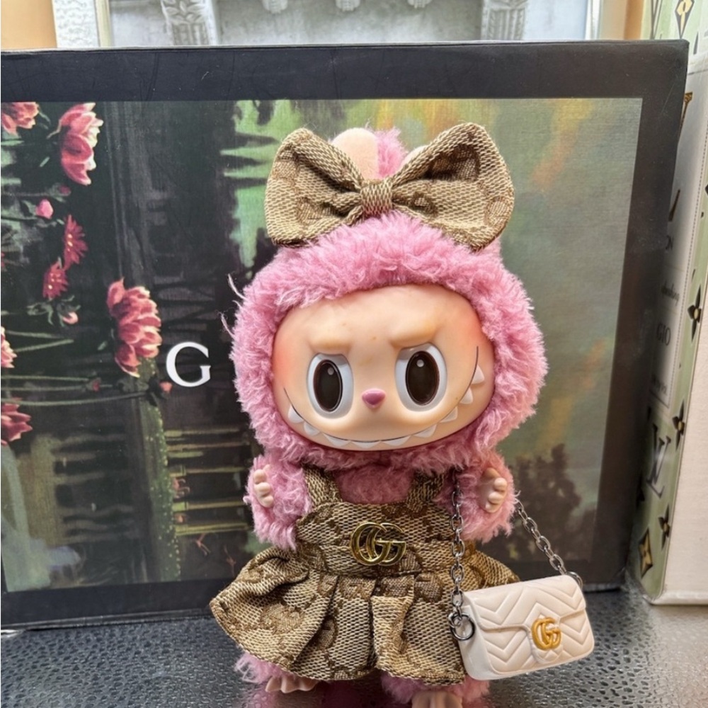 New 3Pcs GG dress+ Bow/ GG Purse for 17cm Dolls (Labubu Included